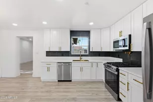 2028 W Solano Dr, Phoenix, AZ 85015 - Photo 13