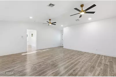 2028 W Solano Drive, Phoenix, AZ 85015 - Photo 29