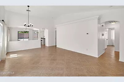 3241 W Huntington Drive, Phoenix, AZ 85041 - Photo 3