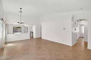 3241 W Huntington Dr, Phoenix, AZ 85041 - Photo 3