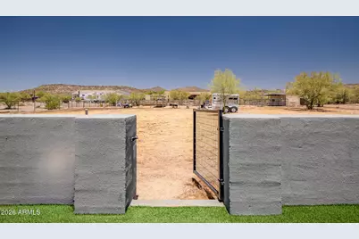 48129 N 15th Avenue, New River, AZ 85087 - Photo 17