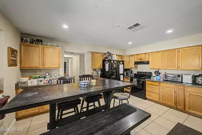 6526 W Oregon Avenue, Glendale, AZ 85301 - Photo 11