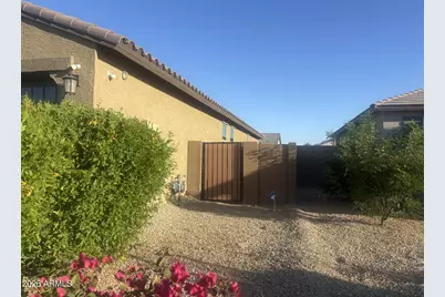 9409 W Atlantis Way, Tolleson, AZ 85353 - Photo 5