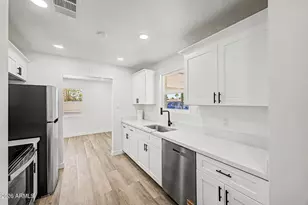 639 S Sirrine --, Mesa, AZ 85210 - Photo 9