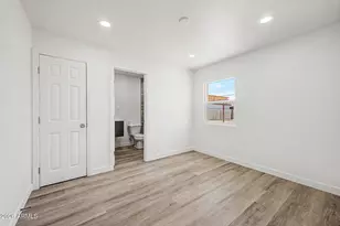 639 S Sirrine --, Mesa, AZ 85210 - Photo 11