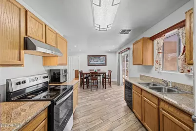 7395 W Rancho Drive, Glendale, AZ 85303 - Photo 9