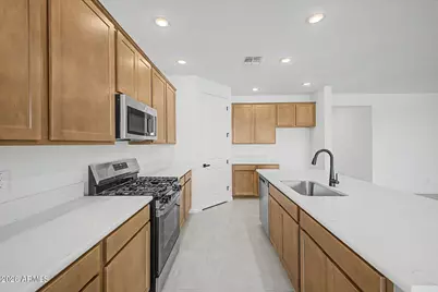 25343 N 131st Drive, Peoria, AZ 85383 - Photo 3