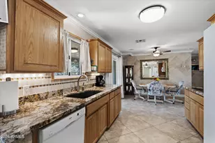 561 Leisure World, Mesa, AZ 85206 - Photo 7