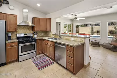 4312 E Sells Drive, Phoenix, AZ 85018 - Photo 13