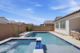19027 W Jenan Dr, Surprise, AZ 85388 - Photo 5