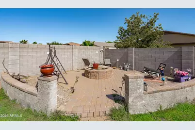 37668 W Vera Cruz Drive, Maricopa, AZ 85138 - Photo 33