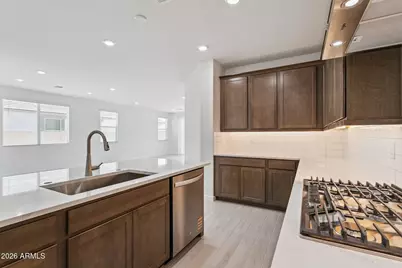 27310 N 70th Drive, Peoria, AZ 85383 - Photo 13