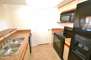 1333 E Morten Ave, Phoenix, AZ 85020 - Photo 17