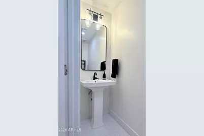825 N 9th Avenue #4, Phoenix, AZ 85007 - Photo 11