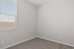 2558 W Satinwood Dr, Phoenix, AZ 85045 - Photo 15