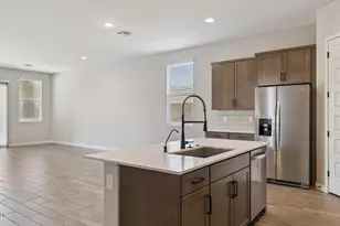 2558 W Satinwood Dr, Phoenix, AZ 85045 - Photo 19