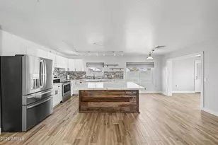 8118 E Fountain St, Mesa, AZ 85207 - Photo 13