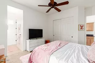 3335 W Carriage Dr, Phoenix, AZ 85086 - Photo 25