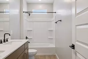 2553 W Satinwood Dr, Phoenix, AZ 85045 - Photo 39