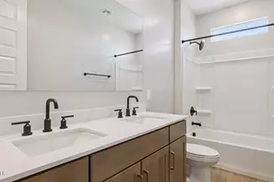 2553 W Satinwood Dr, Phoenix, AZ 85045 - Photo 13