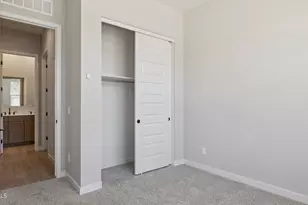 2553 W Satinwood Dr, Phoenix, AZ 85045 - Photo 11