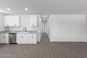 313 S 90th Pl, Mesa, AZ 85208 - Photo 7