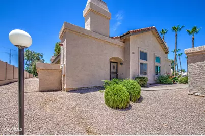 2019 W Lemon Tree Place #1130, Chandler, AZ 85224 - Photo 3