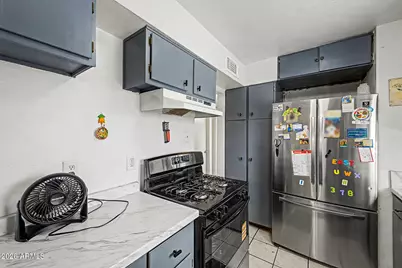 11608 N 20th Drive, Phoenix, AZ 85029 - Photo 11