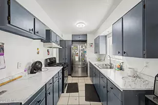11608 N 20th Dr, Phoenix, AZ 85029 - Photo 9