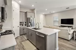 5024 E Campo Bello Dr, Scottsdale, AZ 85254 - Photo 9