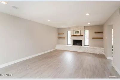 4210 N 34th Place, Phoenix, AZ 85018 - Photo 5