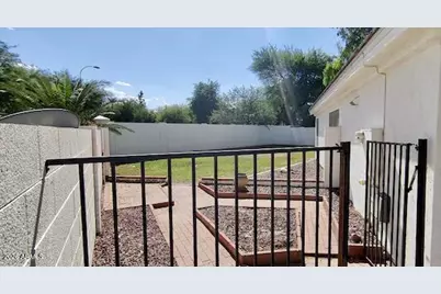 1114 N Madrid Lane, Chandler, AZ 85226 - Photo 17