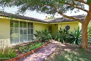8104 N 8th Ave, Phoenix, AZ 85021 - Photo 1