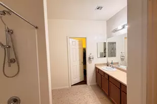 10156 W Golden Ln, Peoria, AZ 85345 - Photo 25