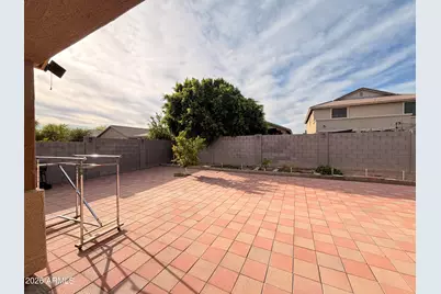 10156 W Golden Lane, Peoria, AZ 85345 - Photo 29