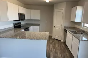 241 S Apache Ave, Eloy, AZ 85131 - Photo 3