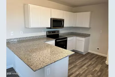241 S Apache Avenue, Eloy, AZ 85131 - Photo 3