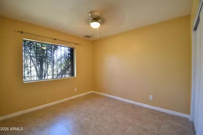 6525 W Mercer Lane, Glendale, AZ 85304 - Photo 11