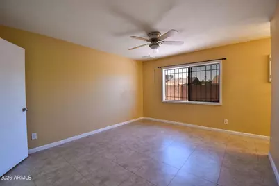 6525 W Mercer Lane, Glendale, AZ 85304 - Photo 13