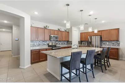 15216 W McKinley Street, Goodyear, AZ 85338 - Photo 3
