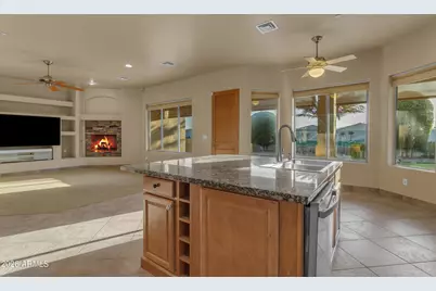5208 N 180th Lane, Litchfield Park, AZ 85340 - Photo 11