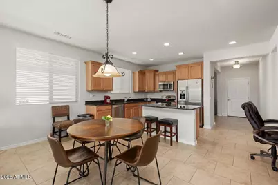 20712 N 273rd Avenue, Buckeye, AZ 85396 - Photo 9