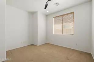 10262 W Foothill Dr, Peoria, AZ 85383 - Photo 17