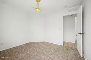 3633 W Glass Ln, Phoenix, AZ 85041 - Photo 25