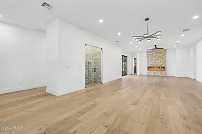 4107 E Avalon Drive, Phoenix, AZ 85018 - Photo 7