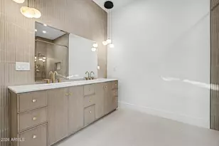 4107 E Avalon Dr, Phoenix, AZ 85018 - Photo 29