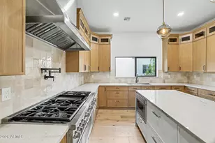 4107 E Avalon Dr, Phoenix, AZ 85018 - Photo 19