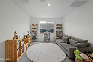 2916 E Tina Dr, Phoenix, AZ 85050 - Photo 37