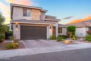 2916 E Tina Dr, Phoenix, AZ 85050 - Photo 55
