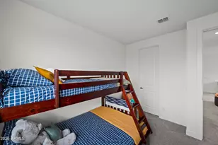 2916 E Tina Dr, Phoenix, AZ 85050 - Photo 43